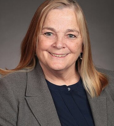 Monica Kurth